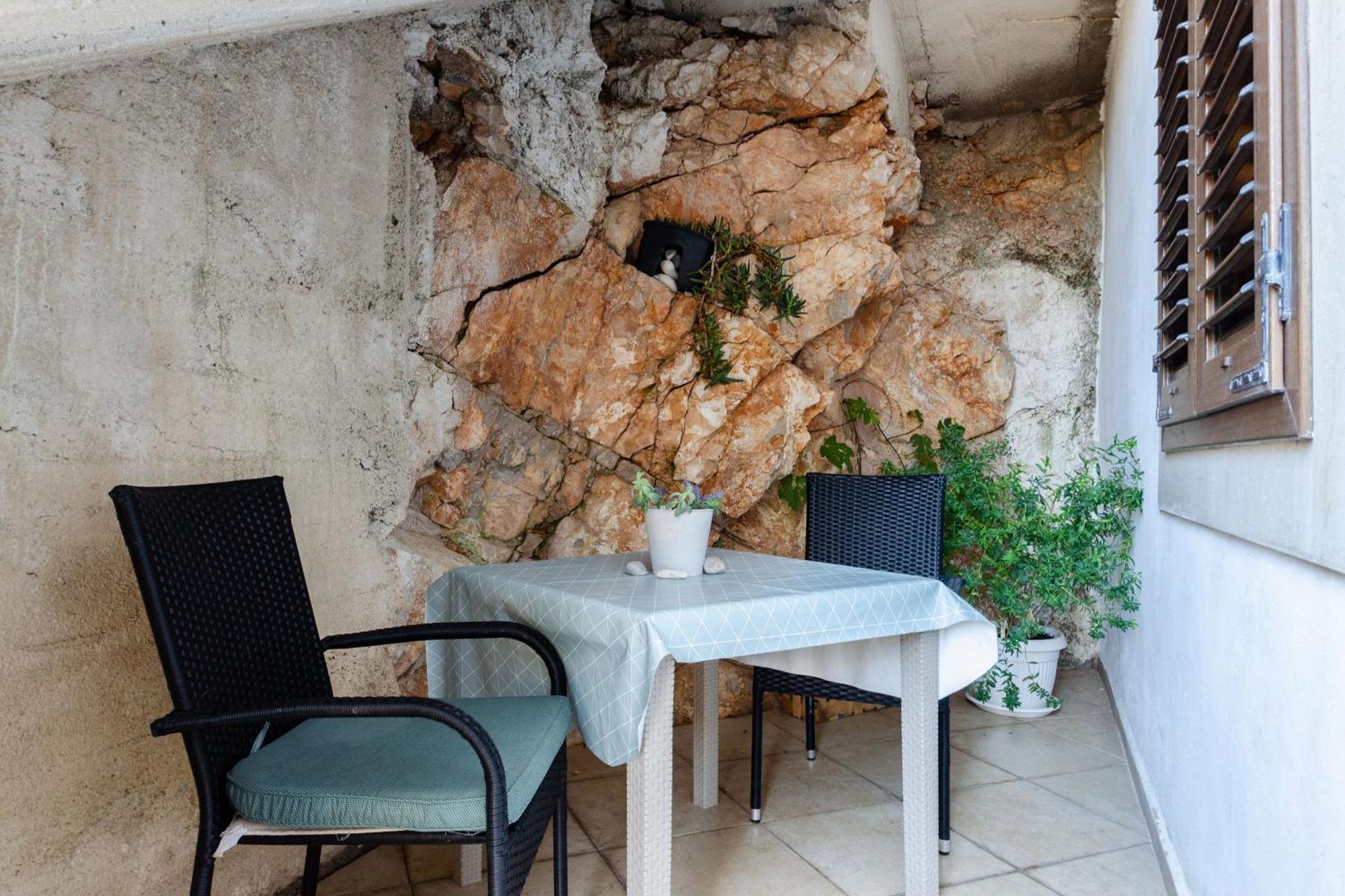 Apartmani Juraj Zavalatica Δωμάτιο φωτογραφία