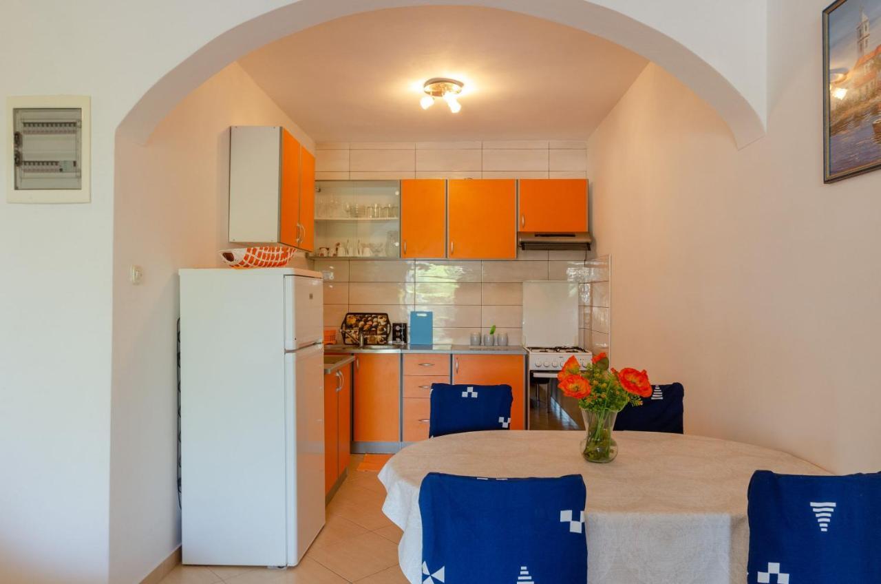 Apartmani Juraj Zavalatica Εξωτερικό φωτογραφία